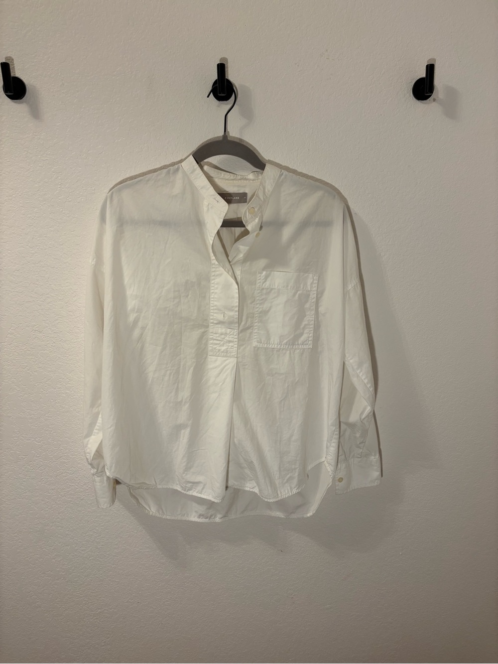 Everlane white cotton popover blouse - Picture 3 of 6